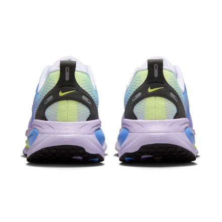 Vomero 18 Road-Running Shoes - Women's