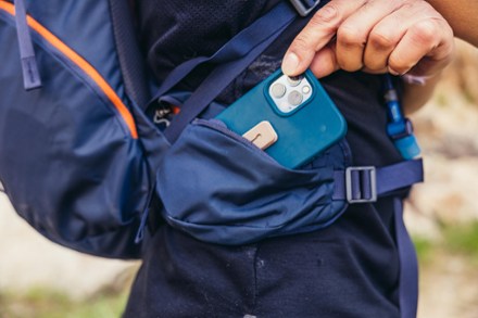 Inertia 24 H2O Hydration Pack - Men's