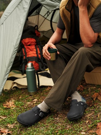 Boston Crosstown Clogs - Men's