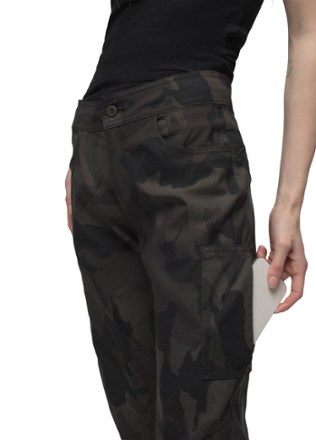 Halle Jogger II Pants - Women's