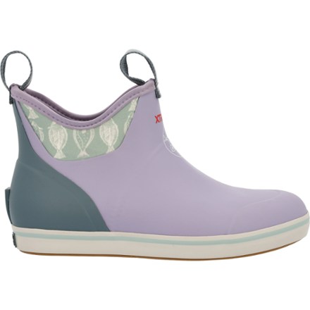 Salmon Sisters 6" Ankle Deck Boots - Women's