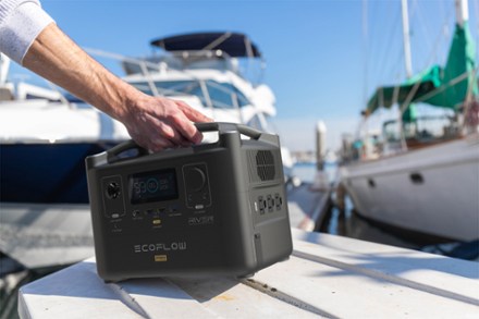 RIVER Pro Portable Power Station