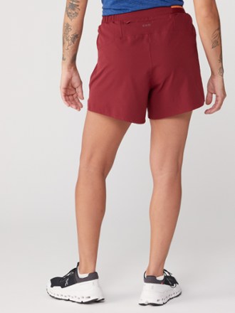 Peregrine 4" Shorts - Women's