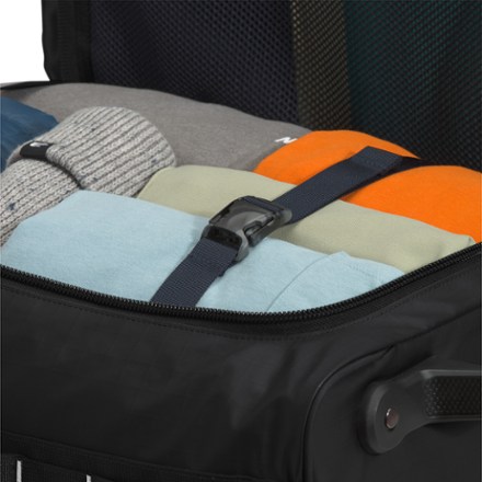 Base Camp Voyager Roller Bag - 21"