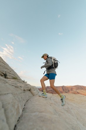 Zephyrunner Wind Shell - Women's