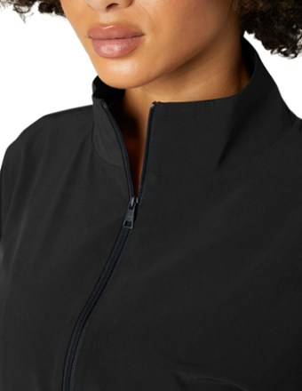 Stride Half-Zip Pullover - Women's