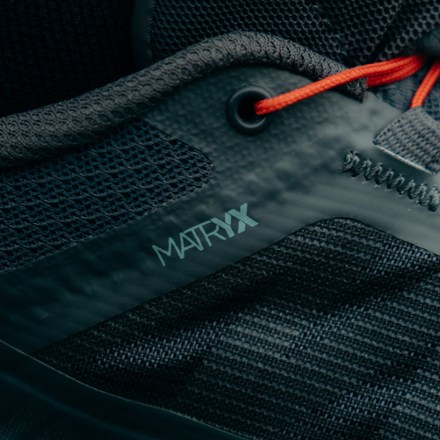 Vision Trail-Running Shoes