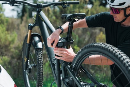 OutPace 2-Bike Hitch Rack