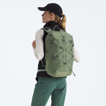 Borealis Trail 28 Pack