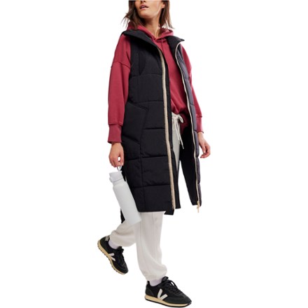 On the Move Insulated Vest - Women's