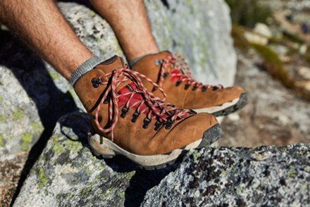 Mountain 600 Evo GORE-TEX Hiking Boots - Men's