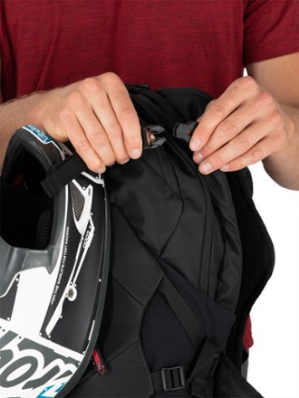 Raptor Pro 18 Hydration Pack - Men's
