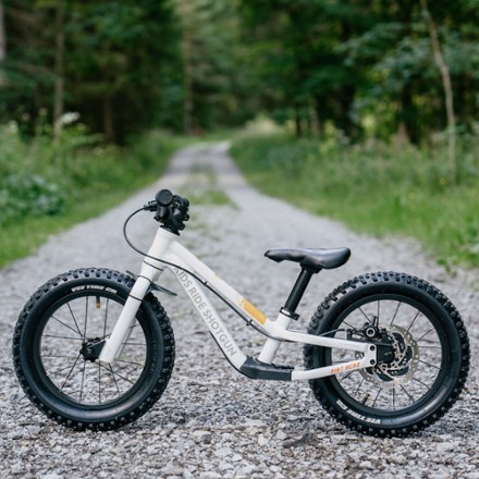 Dirt Hero 14" Balance Bike with Brake Kit