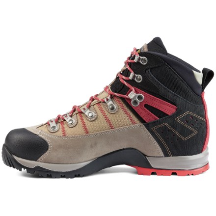 Fugitive GTX Hiking Boots - Men's