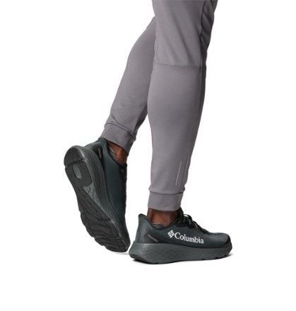 Konos Featherweight Road-Running Shoes - Men's