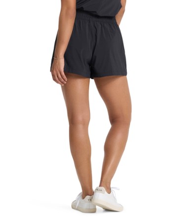 Villa Shorts - Women's