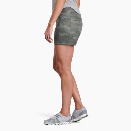 Freeflex Shorts - Women's