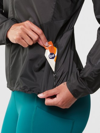 Norvan Windshell Hoodie - Women's