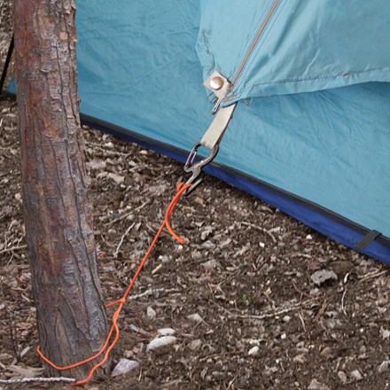 Figure 9 Carabiner Rope Tightener