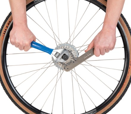 HCW-16.3 Chain Whip/Pedal Wrench
