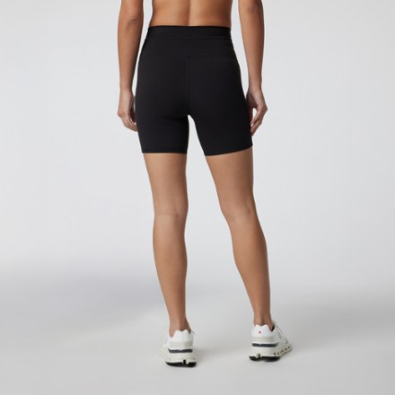 Daily 5" Shorts - Women's
