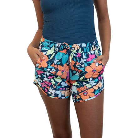 Naomi Shorts - Women's