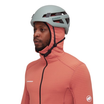 Taiss Light ML Hooded Jacket