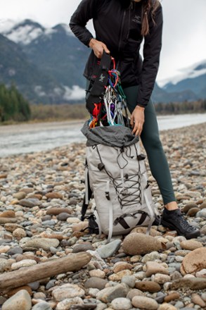 Atom Insulated Hoodie - Women's