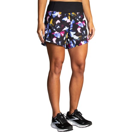 Chaser 5" Shorts - Women's
