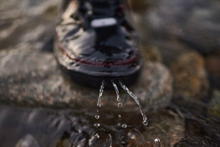 Hiyak Water Shoes