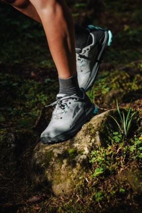 Lone Peak 9 Waterproof Low Hiking Shoes - Women's