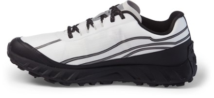 002 Trail-Running Shoes - Men's