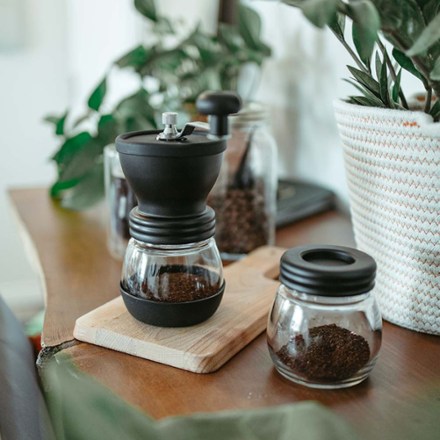 BREMEN Manual Ceramic Conical Burr Coffee Grinder