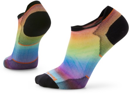 Run Zero Cushion Pride Rainbow Print Low Ankle Socks