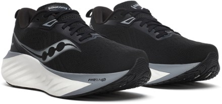 Triumph 22 Road-Running Shoes - Men's