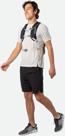 Crossover Liter Hydration Pack