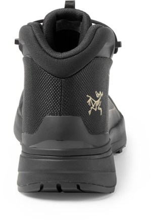 Kopec Mid GTX Hiking Boots - Men's