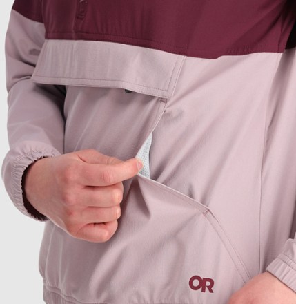 Ferrosi Anorak - Women's