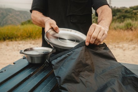Magware Magnetic Bowls and Plates