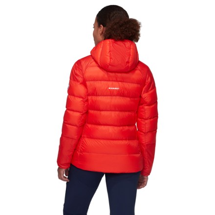 Taiss Hooded Down Jacket - Women's