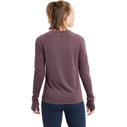Flyout Long-Sleeve Top - Women's