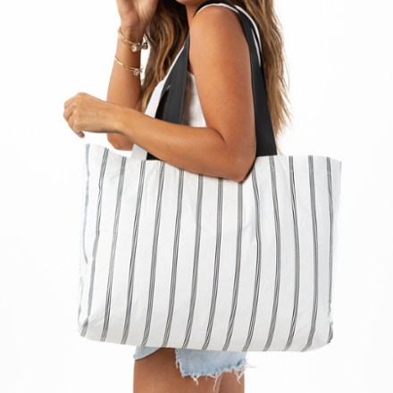 Seaside Holo Holo Reversible Tote