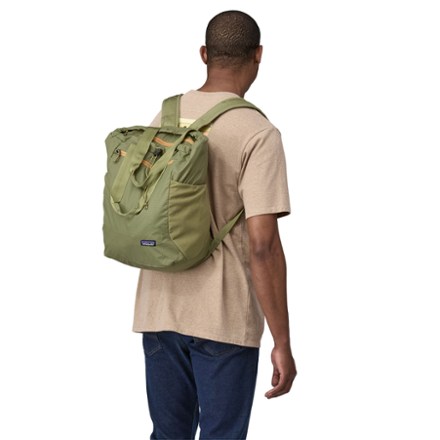 Ultralight Black Hole Tote Pack