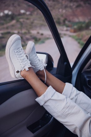 Terra Canyon Sneakers - Women's