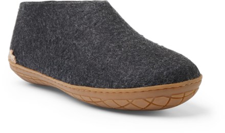 Model AR Shoes - Men's