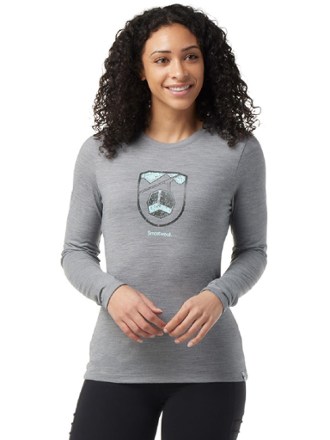 Gondola Ride Graphic Long-Sleeve Shirt - Women's