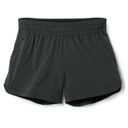 Active Pursuits 4.5" Shorts - Women's