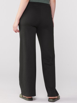 Halo Essential Wide Leg Pants - Women's