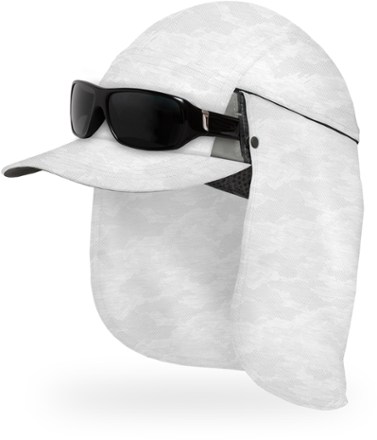 VaporLite Cape Cap