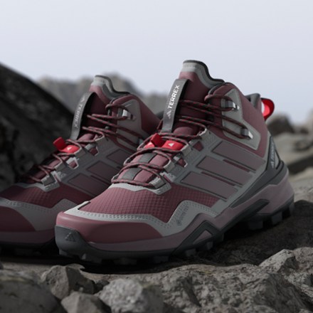 Terrex Skychaser Mid GORE-TEX Hiking Boots - Women's